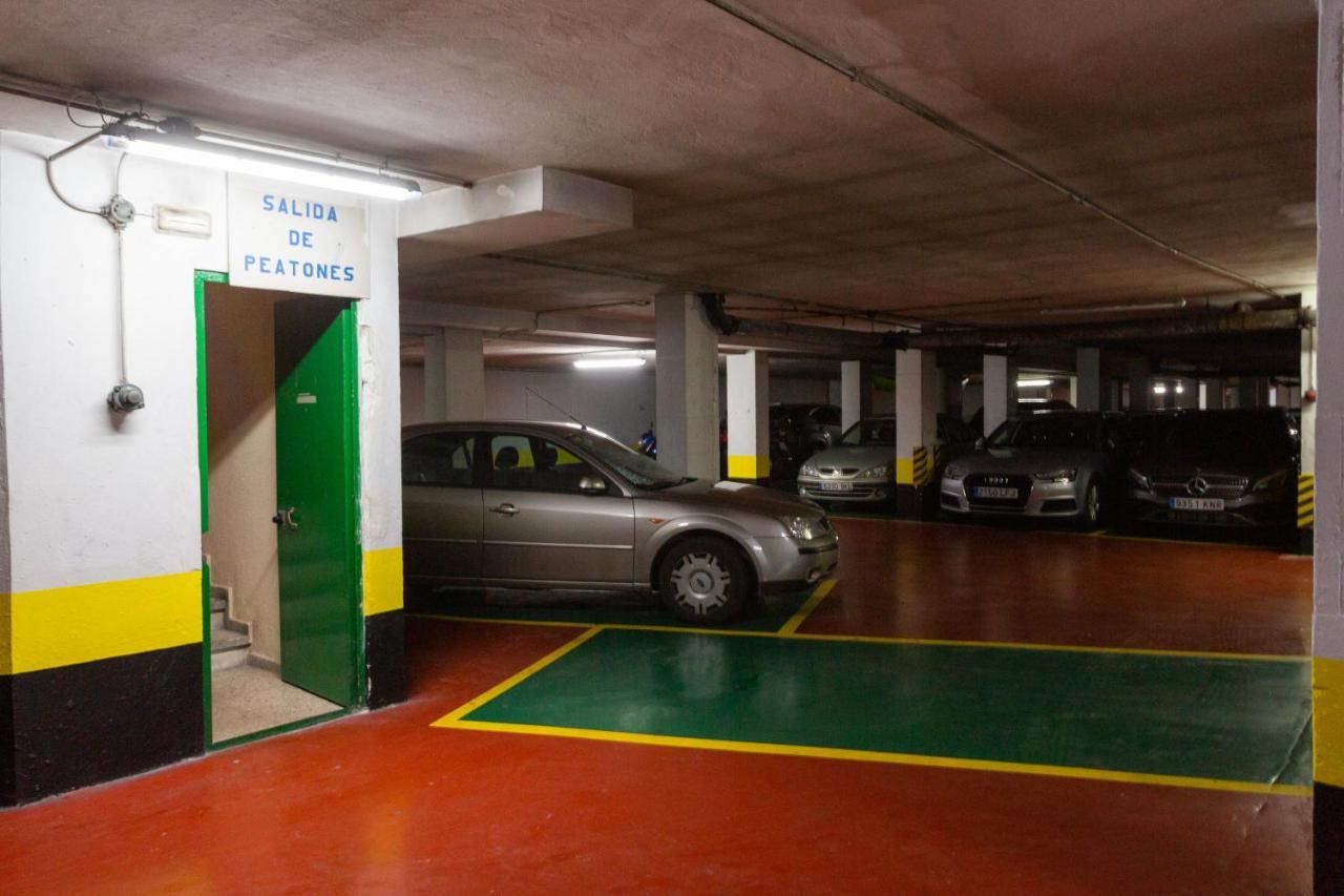Gaviota Family Free Parking By Cadiz4rentals Cadiz